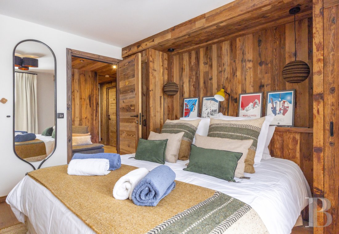 A former village house completely renovated to create a luxurious chalet in Tignes-les-Brévières in Savoie - photo  n°9